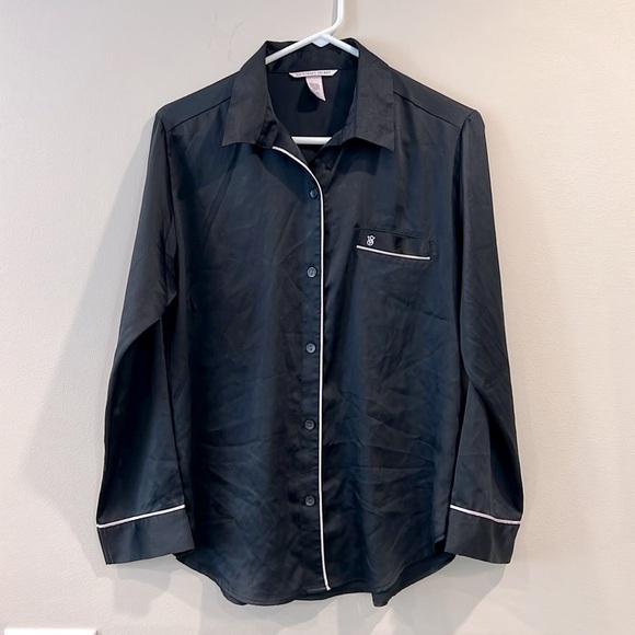 🔥Victoria’s Secret Black Pajama Set with Pink Accents🔥 - Picture 2 of 11